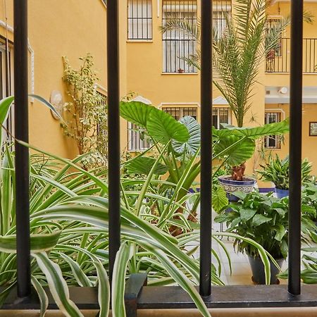 Two Bedrooms Leonor Davalos Sevilla Exterior foto