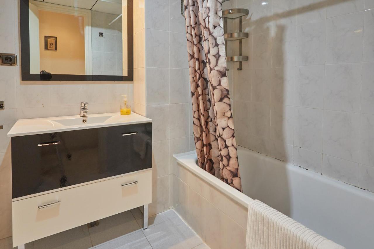 Two Bedrooms Leonor Davalos Sevilla Exterior foto